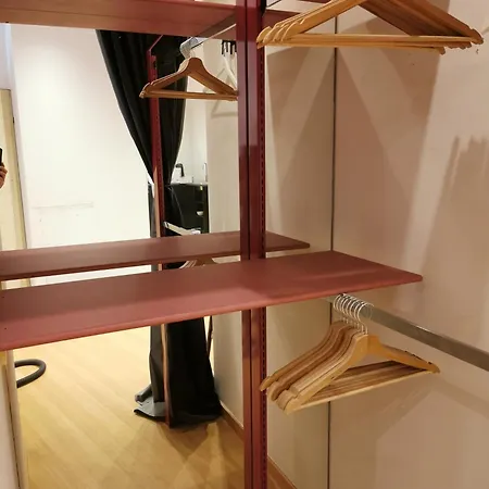 Apartmán Backpackers Gelijkvloers-studio-slaapkamer-eetkamer-keuken 1 Ruimte-badkamer En-suite